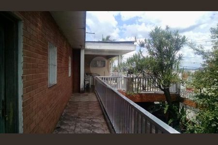 Casa à venda com 2 quartos, 260m² em Parque Brasil, São Paulo