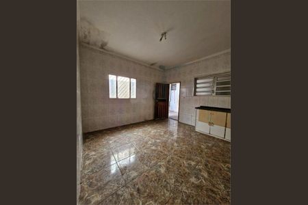 Casa à venda com 1 quarto, 100m² em Jardim Guanhembu, São Paulo