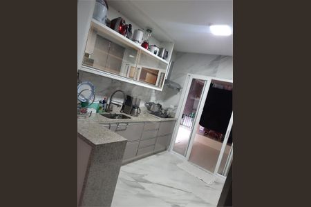Casa à venda com 3 quartos, 100m² em Jardim Lallo, São Paulo