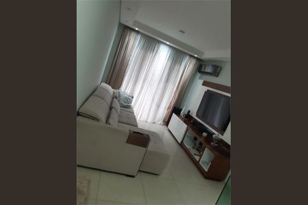 Casa à venda com 3 quartos, 100m² em Jardim Lallo, São Paulo