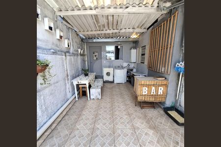 Casa à venda com 3 quartos, 115m² em Parque Brasil, São Paulo