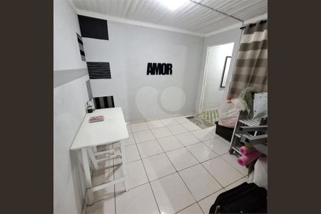 Casa à venda com 3 quartos, 115m² em Parque Brasil, São Paulo