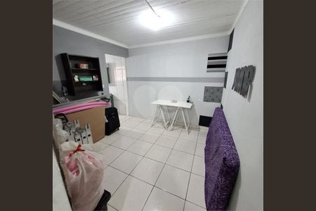 Casa à venda com 3 quartos, 115m² em Parque Brasil, São Paulo