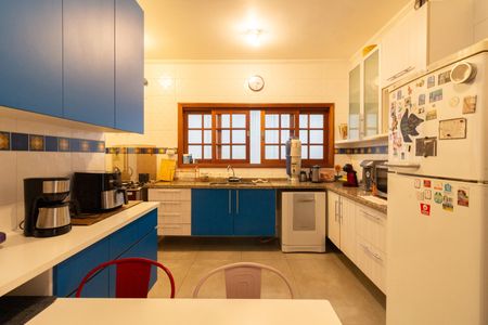 Casa à venda com 420m², 4 quartos e 5 vagasCozinha