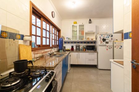 Casa à venda com 420m², 4 quartos e 5 vagasCozinha