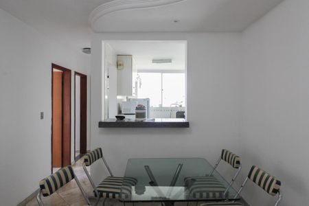 Apartamento para alugar com 56m², 2 quartos e 1 vagaCozinha e Área de Serviço
