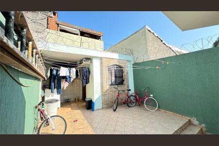 Casa à venda com 3 quartos, 137m² em Vila Campo Grande, São Paulo