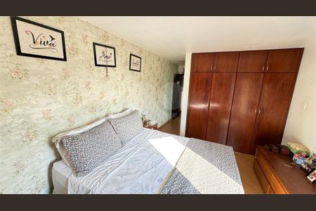 Casa à venda com 3 quartos, 137m² em Vila Campo Grande, São Paulo