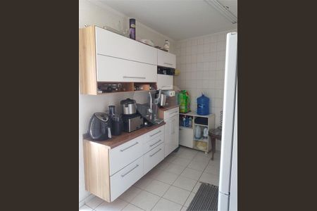 Casa à venda com 3 quartos, 141m² em Vila do Castelo, São Paulo