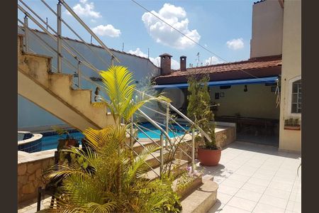 Casa à venda com 3 quartos, 141m² em Vila do Castelo, São Paulo