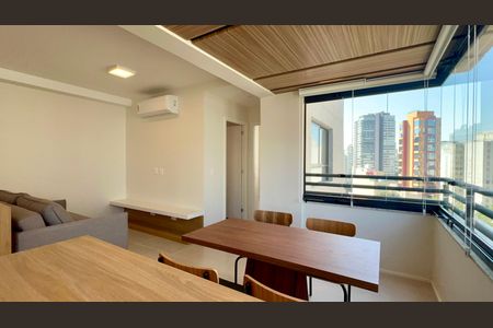 Varanda de apartamento para alugar com 1 quarto, 50m² em Pinheiros, São Paulo