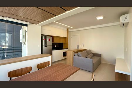 Varanda de apartamento para alugar com 1 quarto, 50m² em Pinheiros, São Paulo