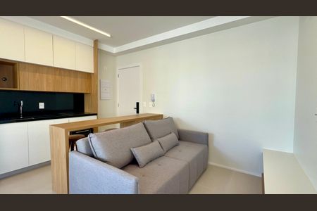 Sala de apartamento para alugar com 1 quarto, 50m² em Pinheiros, São Paulo