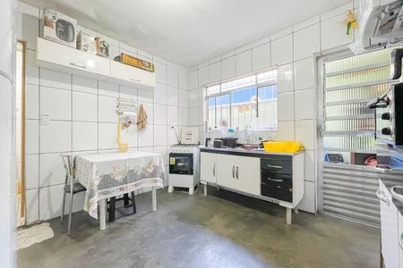 Cozinha de casa à venda com 1 quarto, 500m² em São Pedro, Osasco