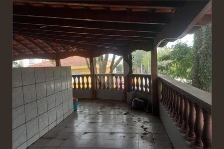 Casa à venda com 3 quartos, 228m² em Jardim Satelite, São Paulo