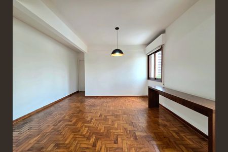 Apartamento para alugar com 70m², 1 quarto e 1 vagaSala