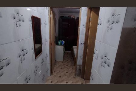 Casa à venda com 1 quarto, 60m² em Jardim Guanhembu, São Paulo