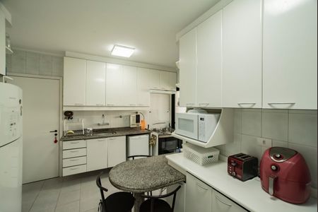 Apartamento à venda com 115m², 4 quartos e 3 vagasCozinha