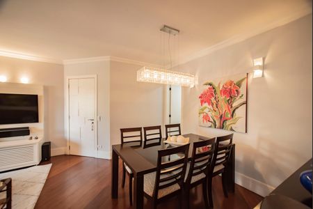 Apartamento à venda com 115m², 4 quartos e 3 vagasSala