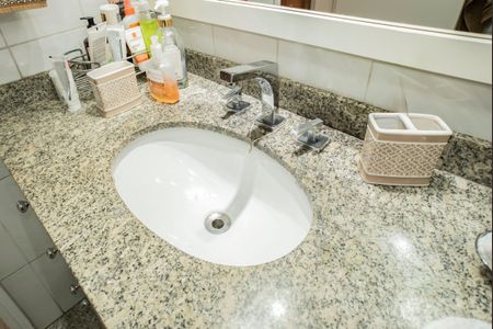 Apartamento à venda com 115m², 4 quartos e 3 vagasBanheiro da Suíte
