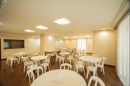 Apartamento à venda com 115m², 4 quartos e 3 vagasÁrea comum - Salão de festas