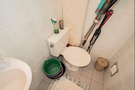 Apartamento à venda com 115m², 4 quartos e 3 vagasBanheiro de Serviço