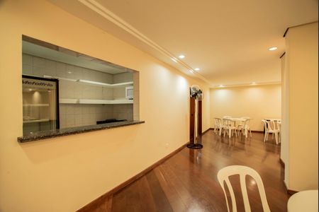 Apartamento à venda com 115m², 4 quartos e 3 vagasÁrea comum - Salão de festas