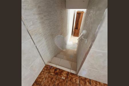 Casa à venda com 2 quartos, 159m² em Jardim Regis, São Paulo