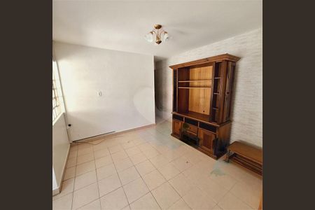 Casa à venda com 2 quartos, 159m² em Jardim Regis, São Paulo