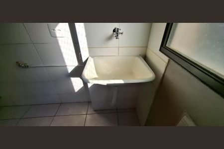 Apartamento para alugar com 42m², 2 quartos e 1 vaga Apartamento para alugar com 42m², 2 quartos e 1 vagaCozinha e Área de Serviço