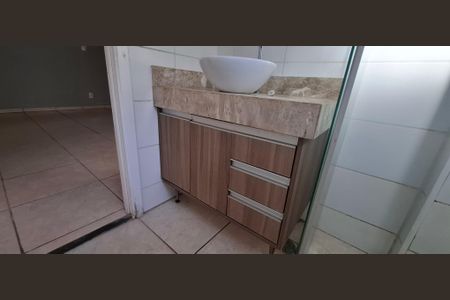 Apartamento para alugar com 42m², 2 quartos e 1 vaga Apartamento para alugar com 42m², 2 quartos e 1 vagaBanheiro