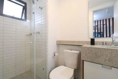 Banheiro de apartamento para alugar com 1 quarto, 41m² em Pompeia, São Paulo