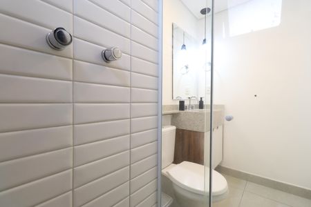 Banheiro de apartamento para alugar com 1 quarto, 41m² em Pompeia, São Paulo