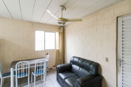Sala de apartamento para alugar com 2 quartos, 39m² em Estância Velha, Canoas
