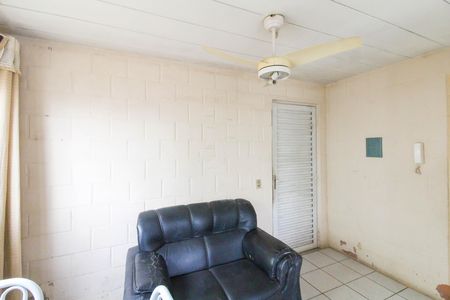 Sala de apartamento para alugar com 2 quartos, 39m² em Estância Velha, Canoas
