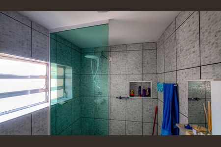 Casa à venda com 900m², 3 quartos e 4 vagas Casa à venda com 900m², 3 quartos e 4 vagasCasa 1