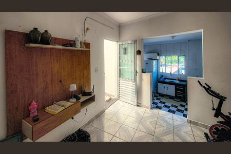 Casa à venda com 900m², 3 quartos e 4 vagas Casa à venda com 900m², 3 quartos e 4 vagasCasa 3
