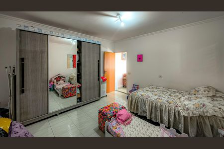 Casa à venda com 900m², 3 quartos e 4 vagas Casa à venda com 900m², 3 quartos e 4 vagasSuíte 2