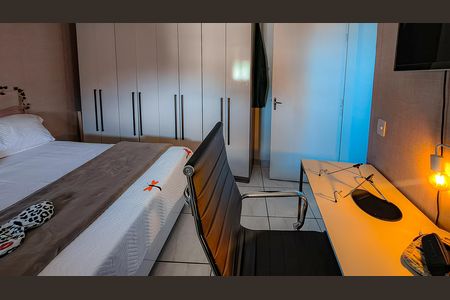 Casa à venda com 900m², 3 quartos e 4 vagas Casa à venda com 900m², 3 quartos e 4 vagasCasa 1