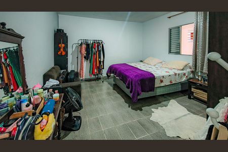 Casa à venda com 900m², 3 quartos e 4 vagas Casa à venda com 900m², 3 quartos e 4 vagasCasa 2