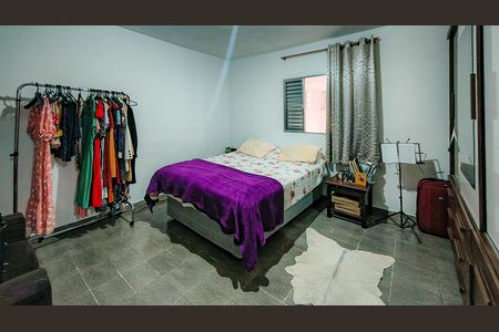 Casa à venda com 900m², 3 quartos e 4 vagas Casa à venda com 900m², 3 quartos e 4 vagasCasa 2