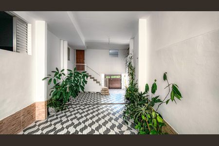 Casa à venda com 900m², 3 quartos e 4 vagas Casa à venda com 900m², 3 quartos e 4 vagasQuintal