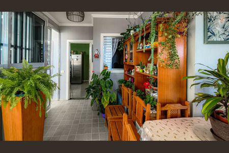Casa à venda com 900m², 3 quartos e 4 vagas Casa à venda com 900m², 3 quartos e 4 vagasÁrea de Serviço