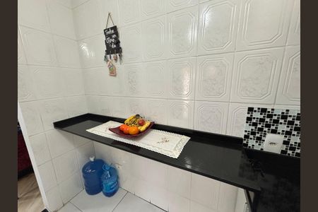 Casa à venda com 100m², 2 quartos e 2 vagasCozinha