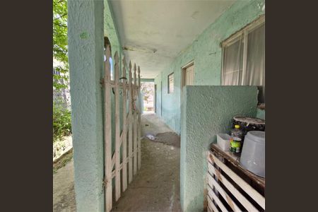 Casa à venda com 2 quartos, 120m² em Jardim dos Manacas, São Paulo