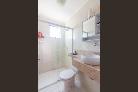 Apartamento para alugar com 60m², 2 quartos e 1 vagaBanheiro 