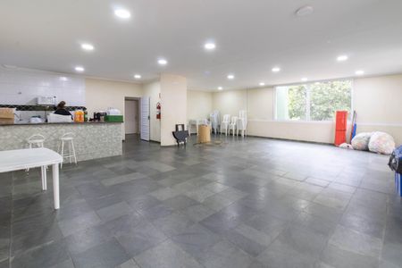 Apartamento à venda com 60m², 2 quartos e 1 vaga Apartamento à venda com 60m², 2 quartos e 1 vagaArea Comum - Salão de Festas