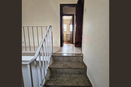 Casa à venda com 170m², 4 quartos e sem vaga