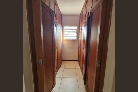 Casa à venda com 170m², 4 quartos e sem vaga