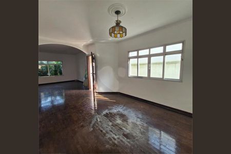 Casa à venda com 4 quartos, 170m² em Interlagos, São Paulo